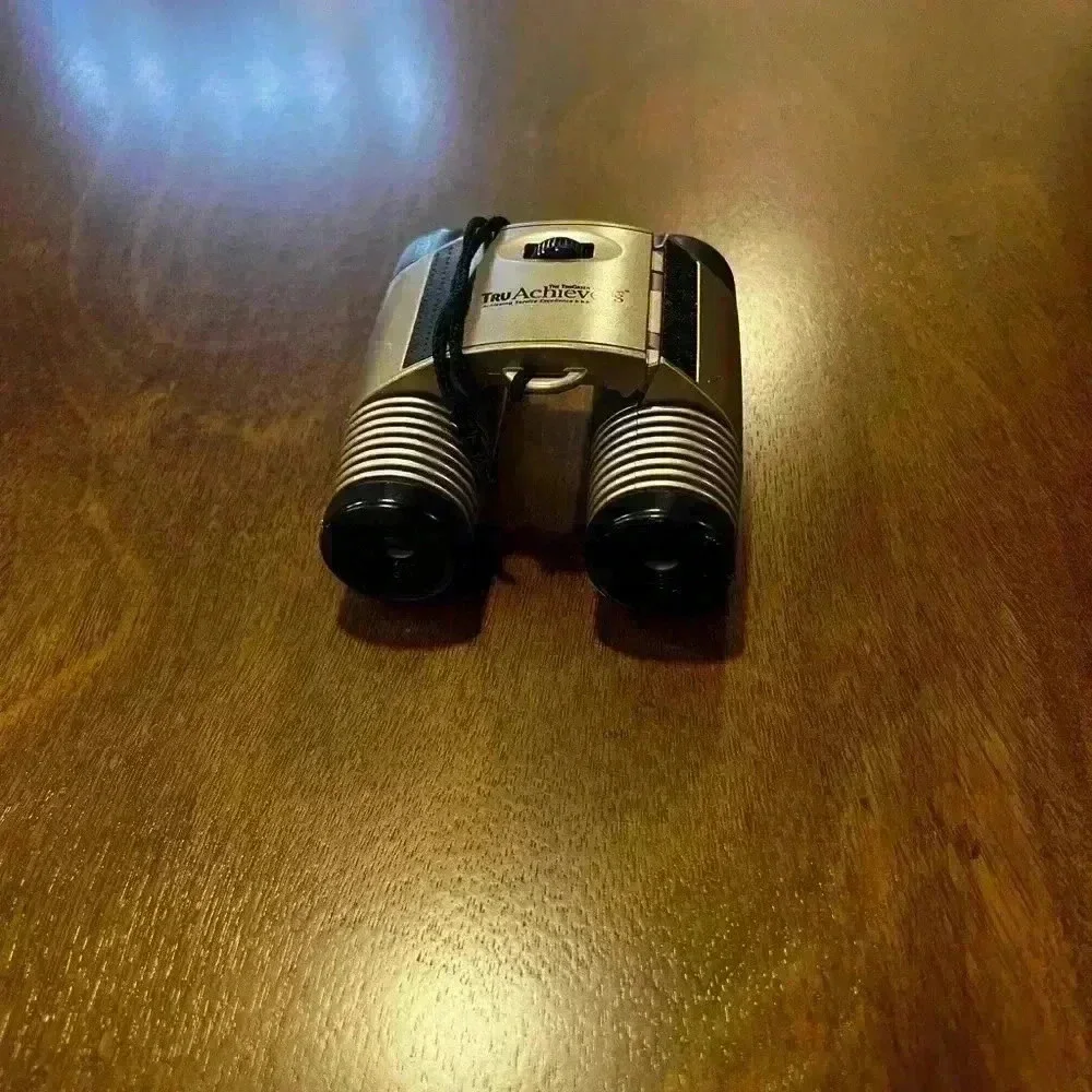 Light Weight TruAchievers Binoculars TruGreen Companies‎